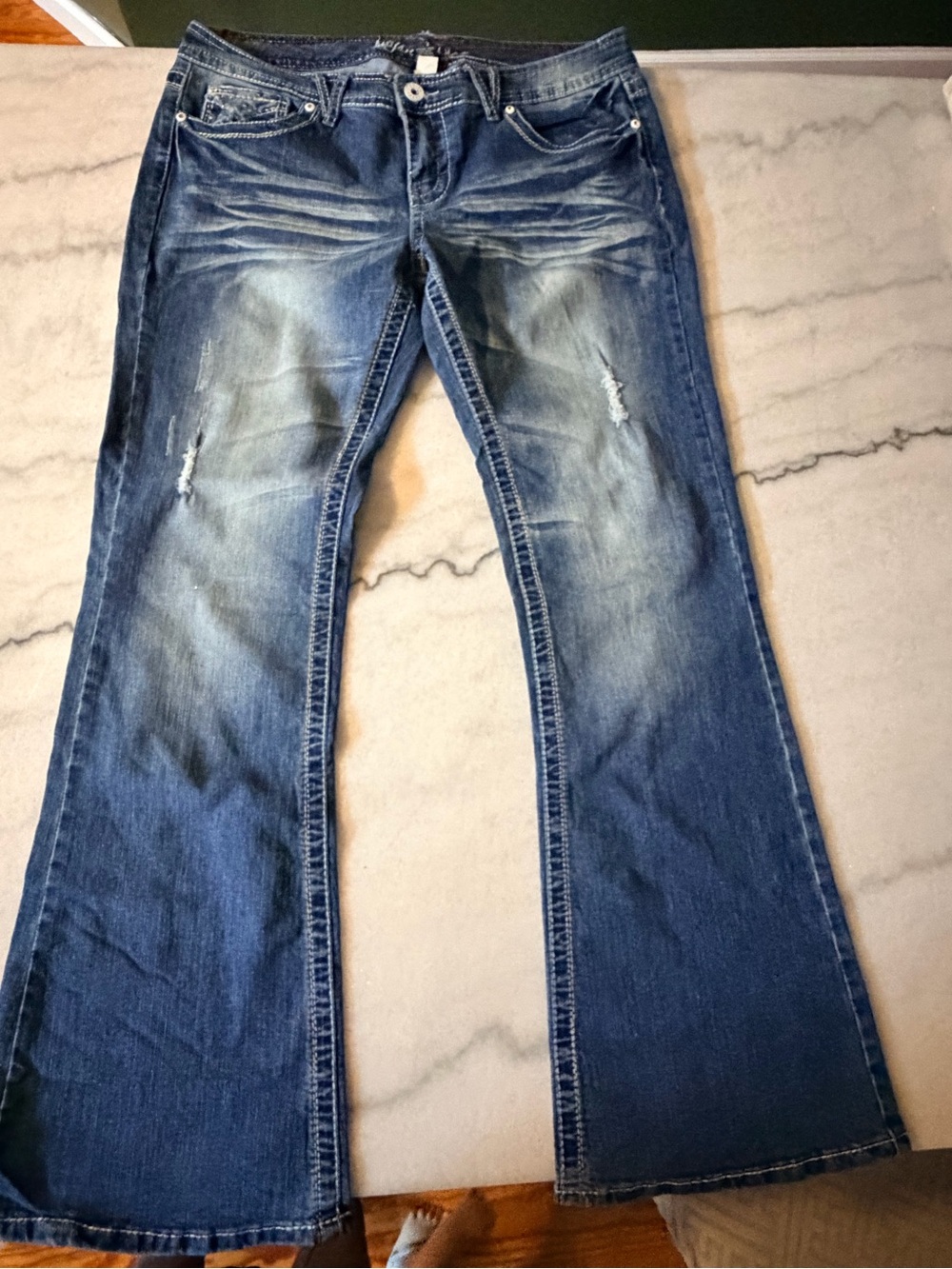 Women's Boot Cut Jeans in Distressed Medium Blue